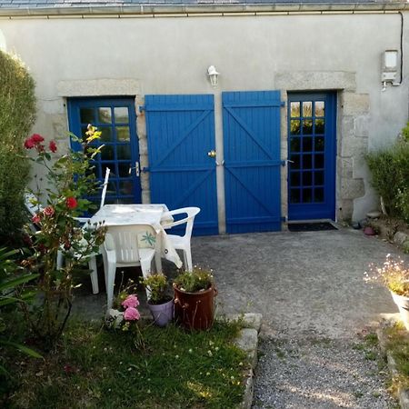 Gite Sur L'Ile De Batz Quartier Le Roch Bagian luar foto