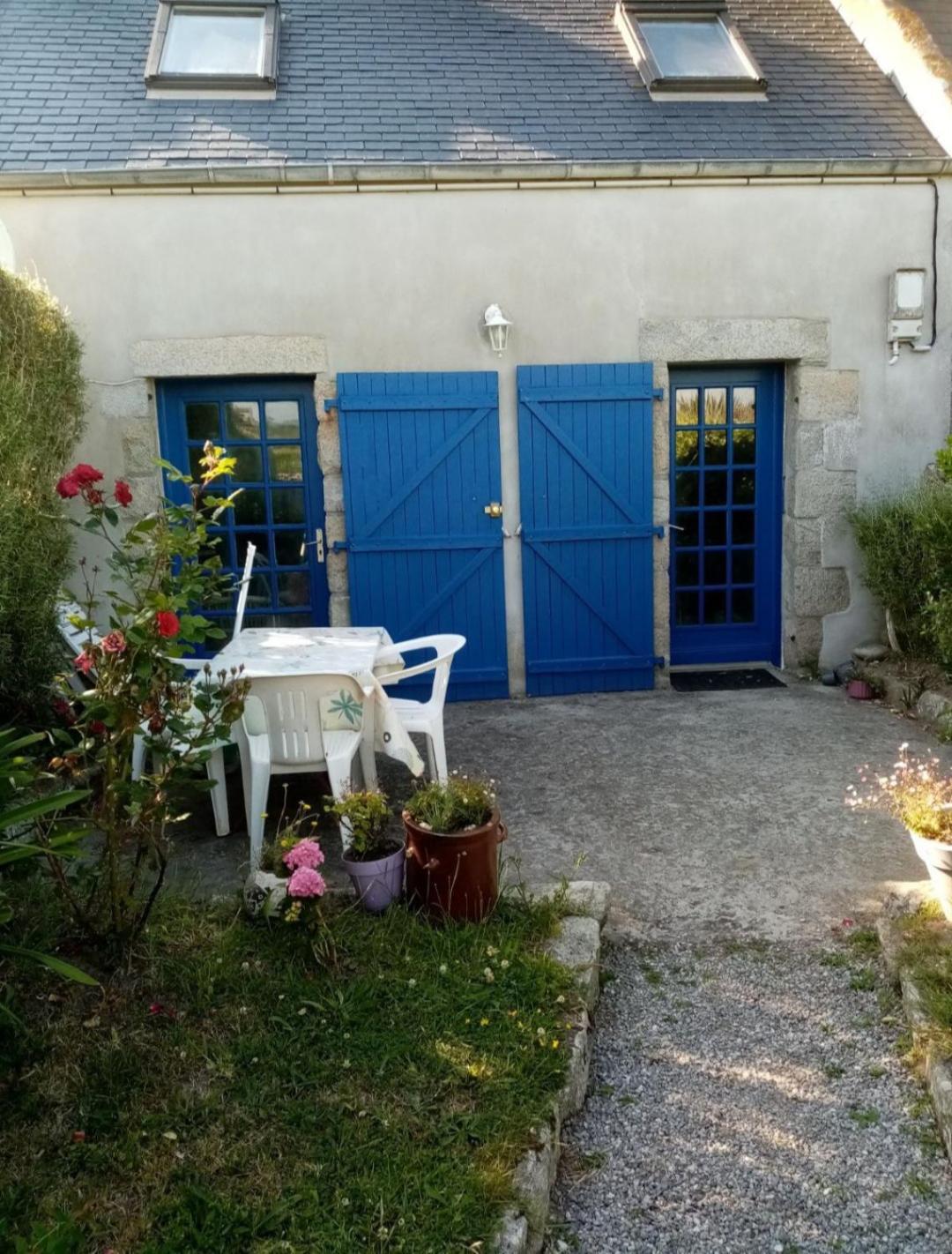 Gite Sur L'Ile De Batz Quartier Le Roch Bagian luar foto